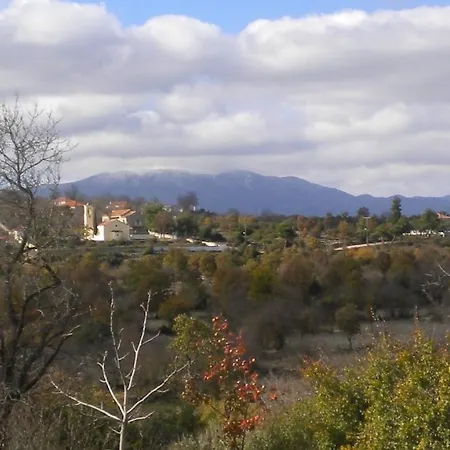 Feriehus Stone House In A Quiet Landscape, Leonídion