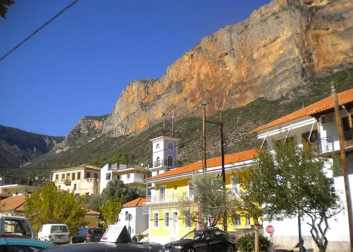 Stone House In A Quiet Landscape, Leonídio