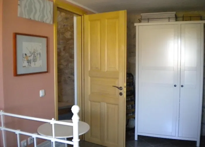 Stone House In A Quiet Landscape, Leonídio