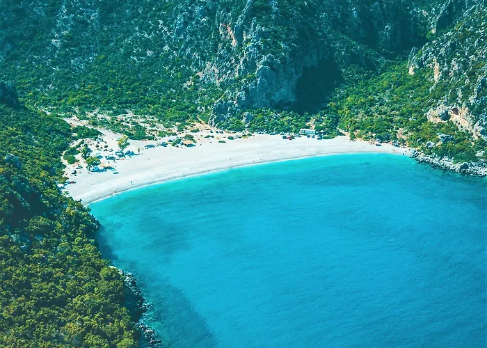 Nyaraló Stone House In A Quiet Landscape, Leonídio